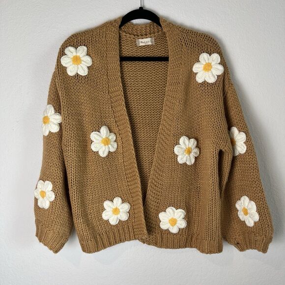 Altar'd State Daisy 3D Knit Cardigan Sweater Womens S Coquette Feminine Tan 210 - Picture 1 of 7